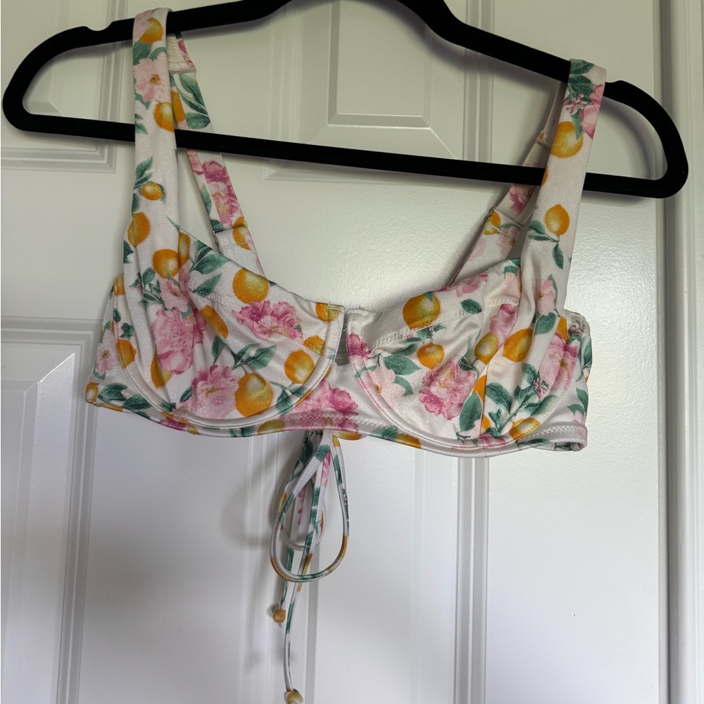 Victoria’s Secret Bikini Top